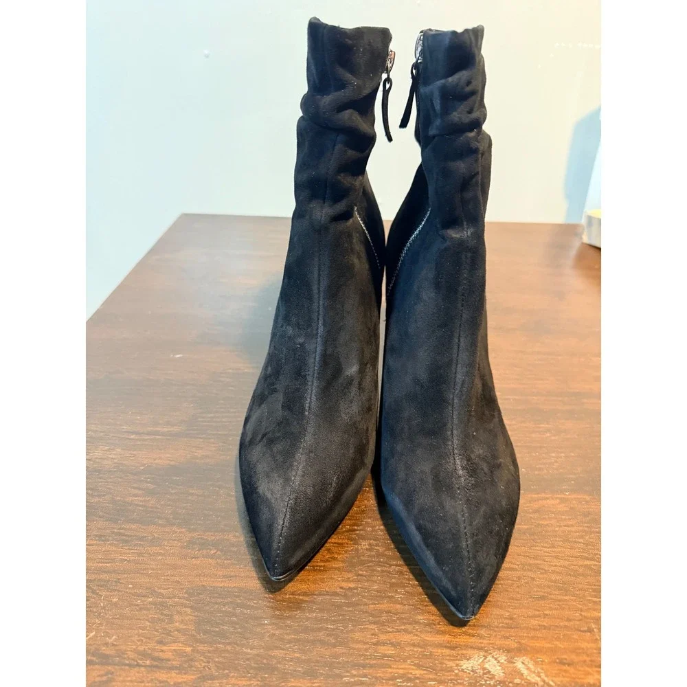 Bella Vita Danielle Black Suede Ruched Pointed Toe Stiletto Booties Women‎ 10 WW - Picture 2 of 10